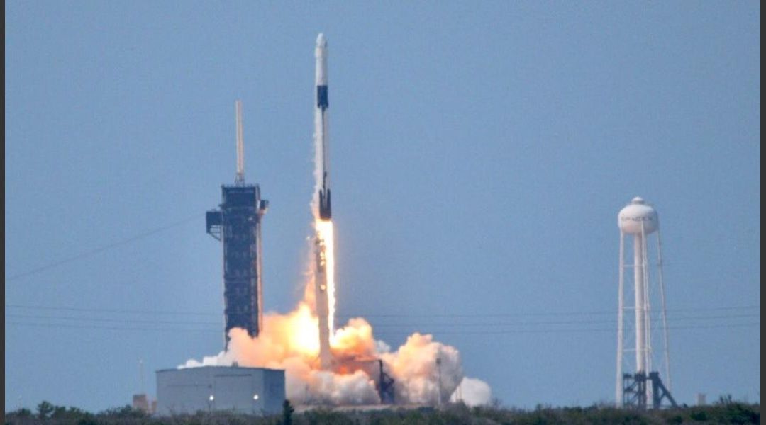 CADENADELSOL's tweet photo. EE.UU.: la nave de SpaceX fue lanzada rumbo a la Estación Espacial Internacional https://t.co/QEOYIqLcb5 https://t.co/8Rb1NAPbbO