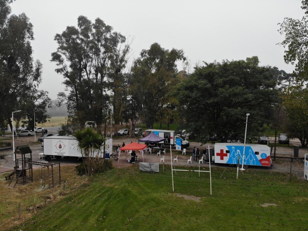 jaimemendezh's tweet photo. Hoy, con la colaboración de @regatasbv, en sus instalaciones, continuó la campaña de donación de sangre, muy necesaria en tiempos de pandemia @DrFLambert @dlTorrePablo #SanMiguel https://t.co/8s8hOs2eRE