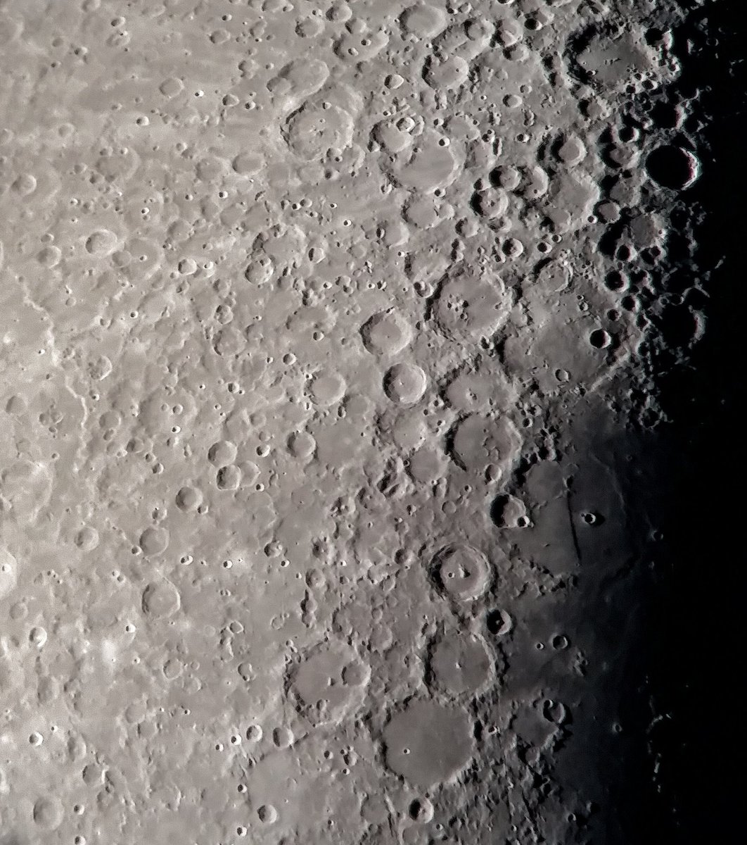 LFTR_Nuclear's tweet photo. Tonight's waxing gibbous moon.

Taken with a 254mm/1200mm Newtonian reflector, and a Samsung Galaxy S5 camera phone (the camera in this old S5 is particularly good at this!)

#astronomy #Astrophotography #moon #Sheffield #telescope #NaturePhotography #nature #MoonLovers https://t.co/T33uDzAs2e