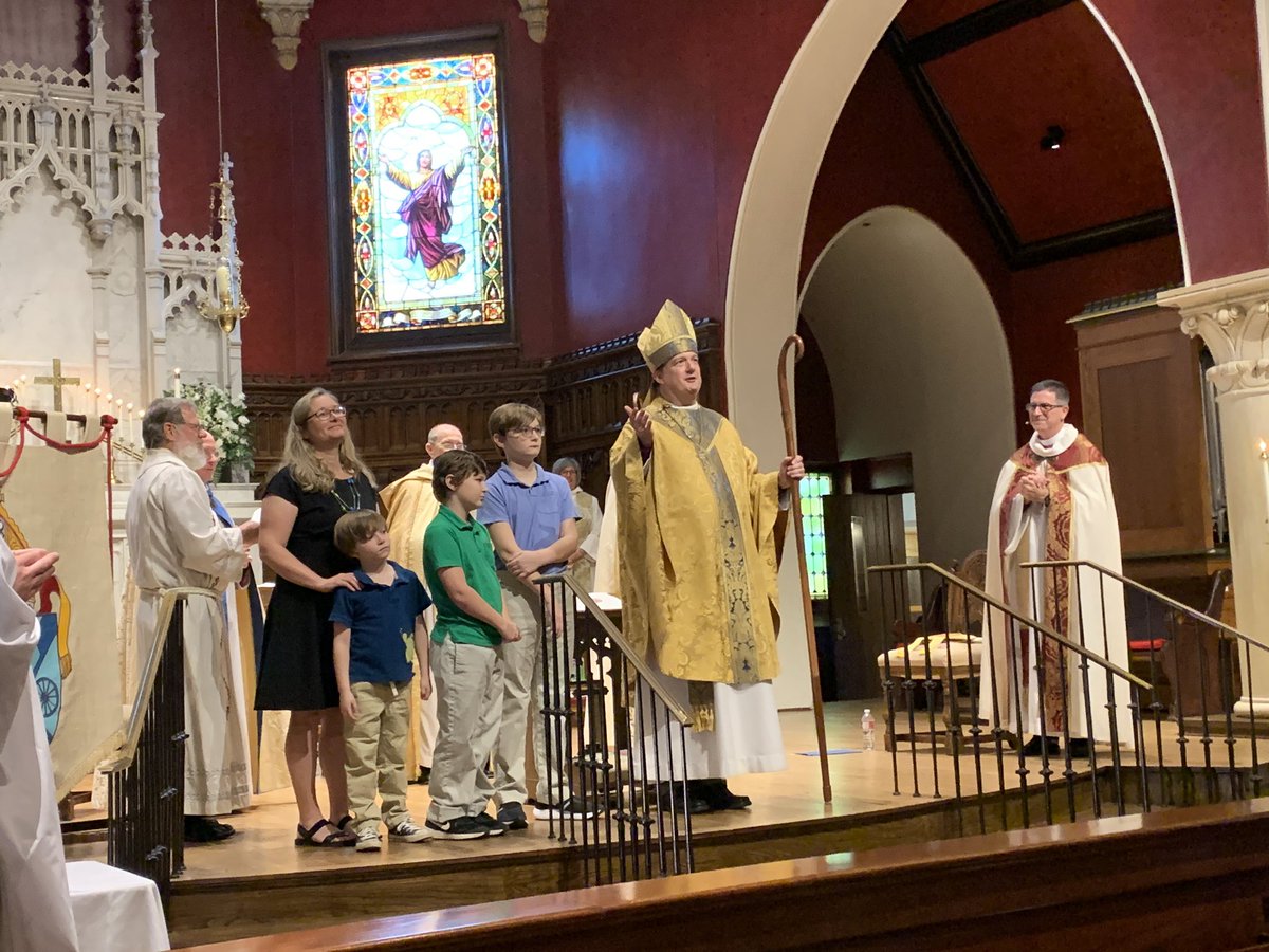 EpiDioOK's tweet photo. Welcome our new Bishop Poulson Reed!! https://t.co/U5K1kKruKC
