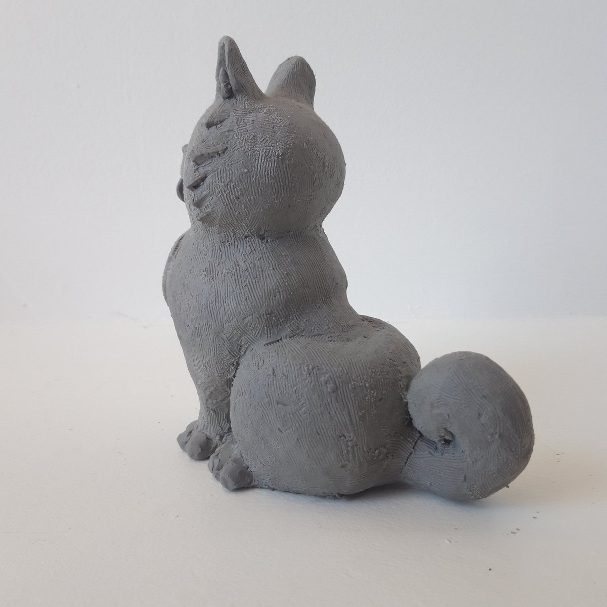 dougal_sm's tweet photo. A sculpt of a sketch by the brilliant @nomdraws of her lovely dog tilly!
#sculptor https://t.co/4bq3mU6Nf2