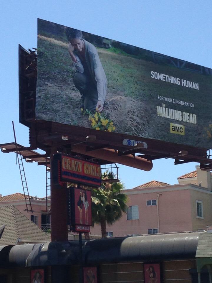 B00kitty's tweet photo. @deniselynne1966 @micln @dups127 @jenmastropaolo @mcbridemelissa this popped up in my FB memories. 6 years ago! First big Mel billboard in Hollywood. Almost got into an accident when I saw it even tho I knew it would be there. Lol #TheWalkingDead #CarolForever 💕💕💕🌷🌷🌷👀 https://t.co/GYR5Pv06Dk