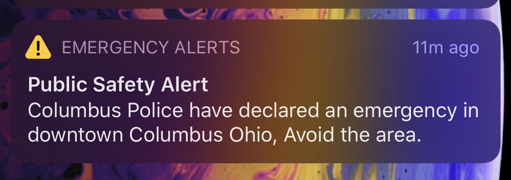 rickdiculous23's tweet photo. 😡 Been watching all morning. The only emergency is the need to protect peaceful people being pepper sprayed on the side walk or nearly being trampled by horses backing people into walls. #columbusprotest #ColumbusOhio #BlacklivesMaters #blmohio https://t.co/i7tdsUz00f