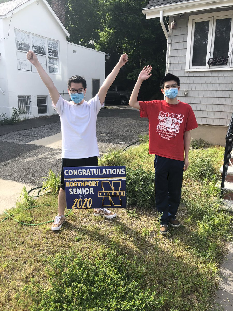 MmeNesfield's tweet photo. Could not be prouder of the #ELL graduates @Northport_HS #nhsclassof2020 So great to celebrate you this week! Congratulations! https://t.co/Va4FfZATNE