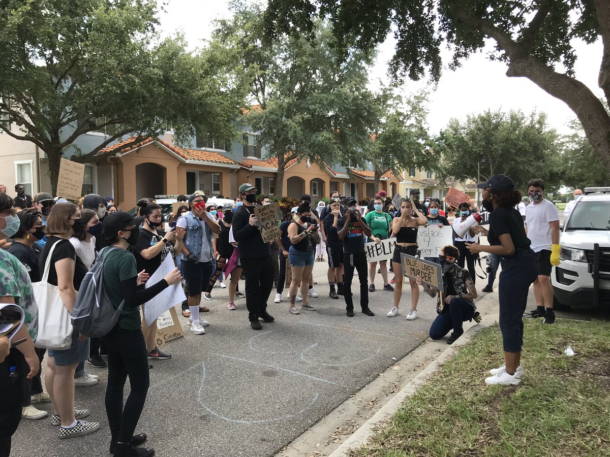 The protest here has turned into testimonials, listening to people tell their stories and give their testimony. People say they are tired, people thank everyone for coming out, people yell that black lives matter.  #GeorgeFloyd