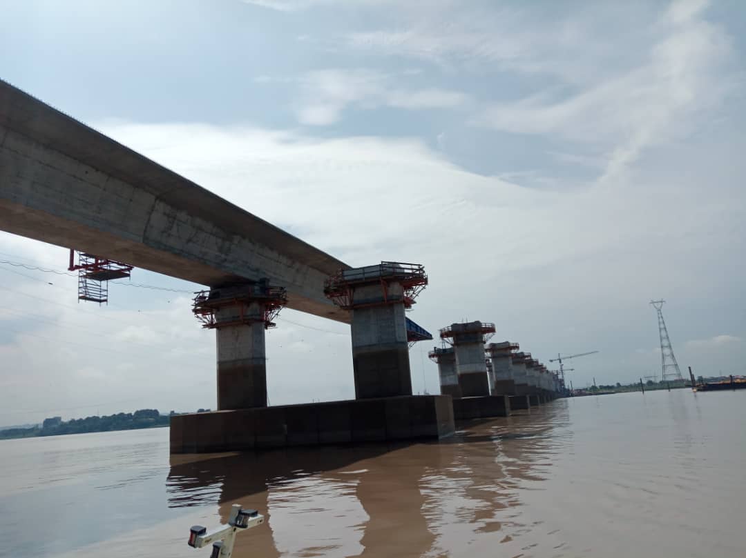 TrackaNG's tweet photo. Yesterday, our project tracking officer tracked the Construction of Second Niger Bridge in  Onitsha, Anambra state. 

He confirmed work ongoing at the project site.

#GetInvolved https://t.co/CZZJbpnRS6