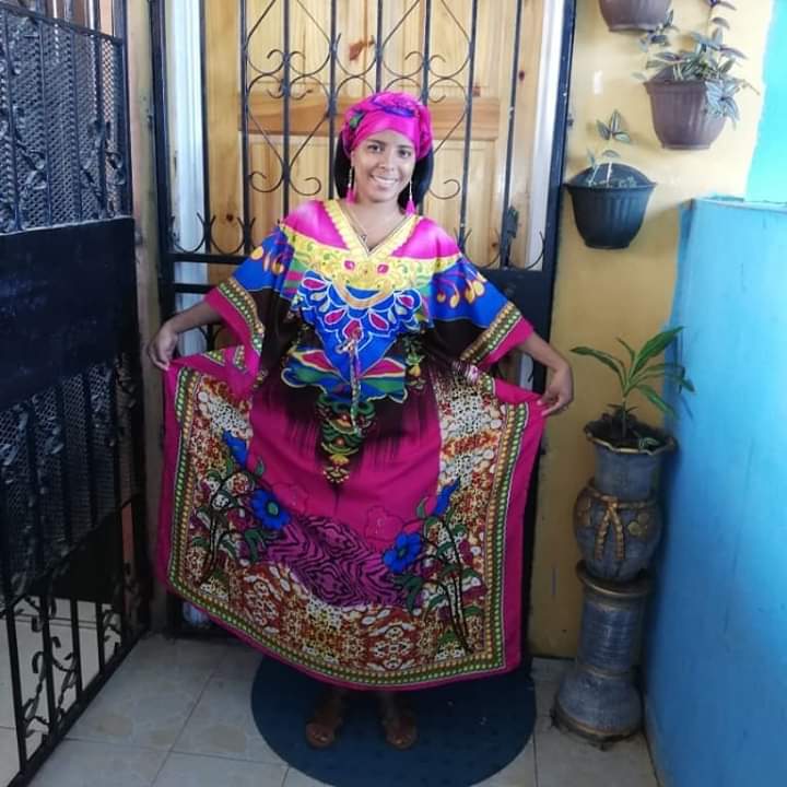 Nos siguen llegando fotos de los atuendos de las chicas CAPTA. #EtniaNegra