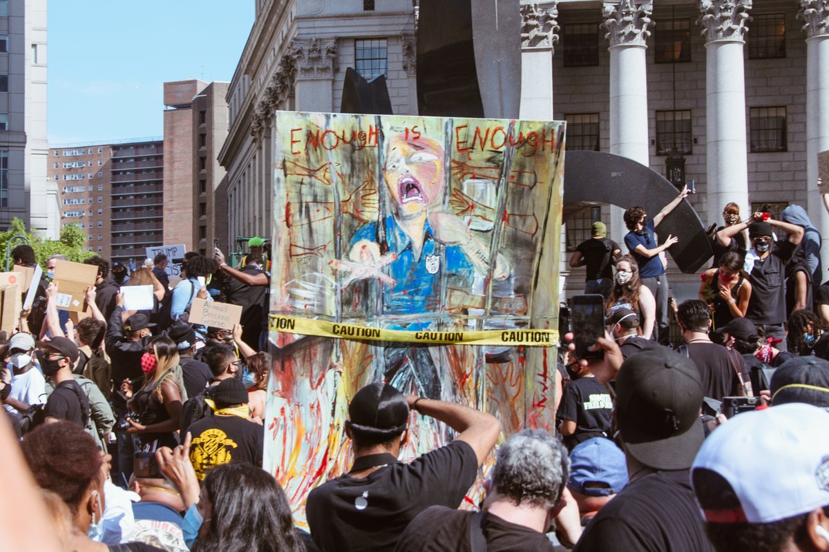 Photo thread: Protests through NYC. Please take the time to look through these and share.  #GeorgeFloyd ,like countless others was murdered as if his life was meaningless. He could've been you or me and I'm not going to wait until it is.