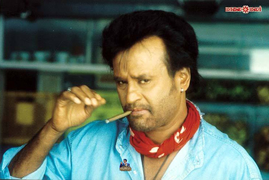RajiniFC's tweet photo. Kannangala, shall we hit 500K tweets before 12 AM? 

Target: 27K tweets in 35 min 

HIT THE RETWEET BUTTON 🔥

#5DecadesOfSuperstarRAJINI https://t.co/0nPRcobAYT
