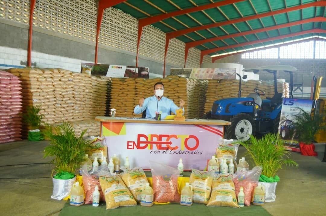 #LoDijo 🗣 Gob. <a href="/josemvasquez/">José Vásquez</a>: "En Calabozo creamos el Banco del Arroz para ayudar a nuestros productores guariqueños"

#UniónLuchaYCompromiso
#GuáricoProduceEnCuarentena