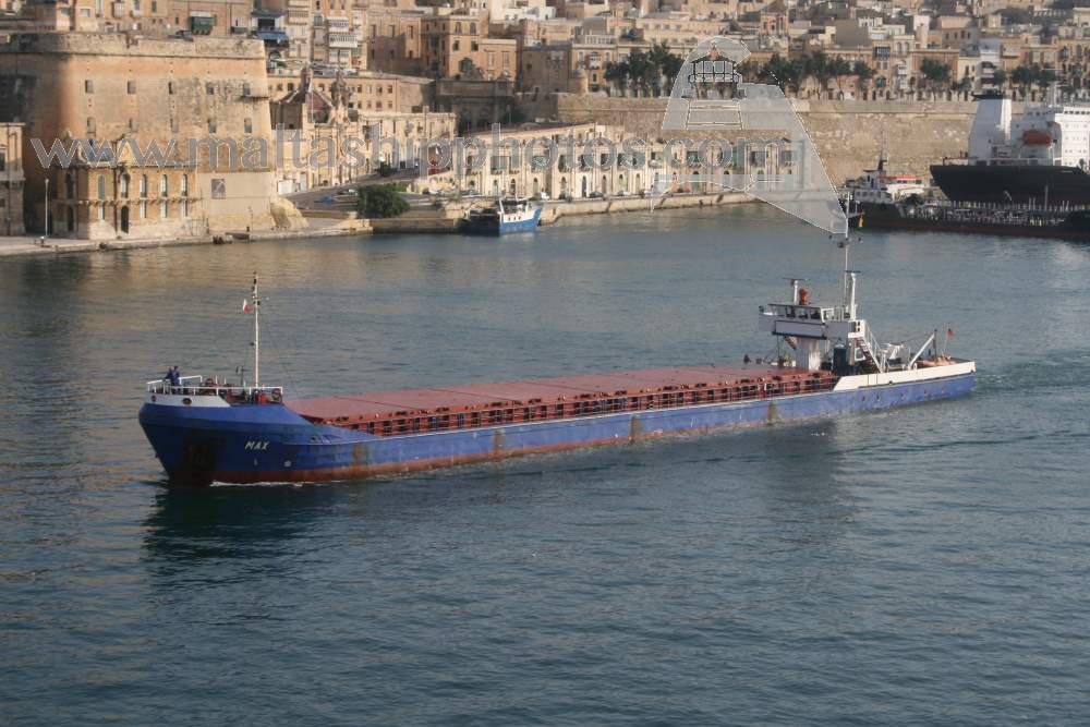 ShipsInPics's tweet photo. Thanks for the mention! Shipguru: #1980built #coaster #MAX #entering #Grand #Harbour, #Malta - 12.07.2008 - https://t.co/mHD2qaFt3w worldshipsoc ShipsInPics https://t.co/8WBofAYsoI