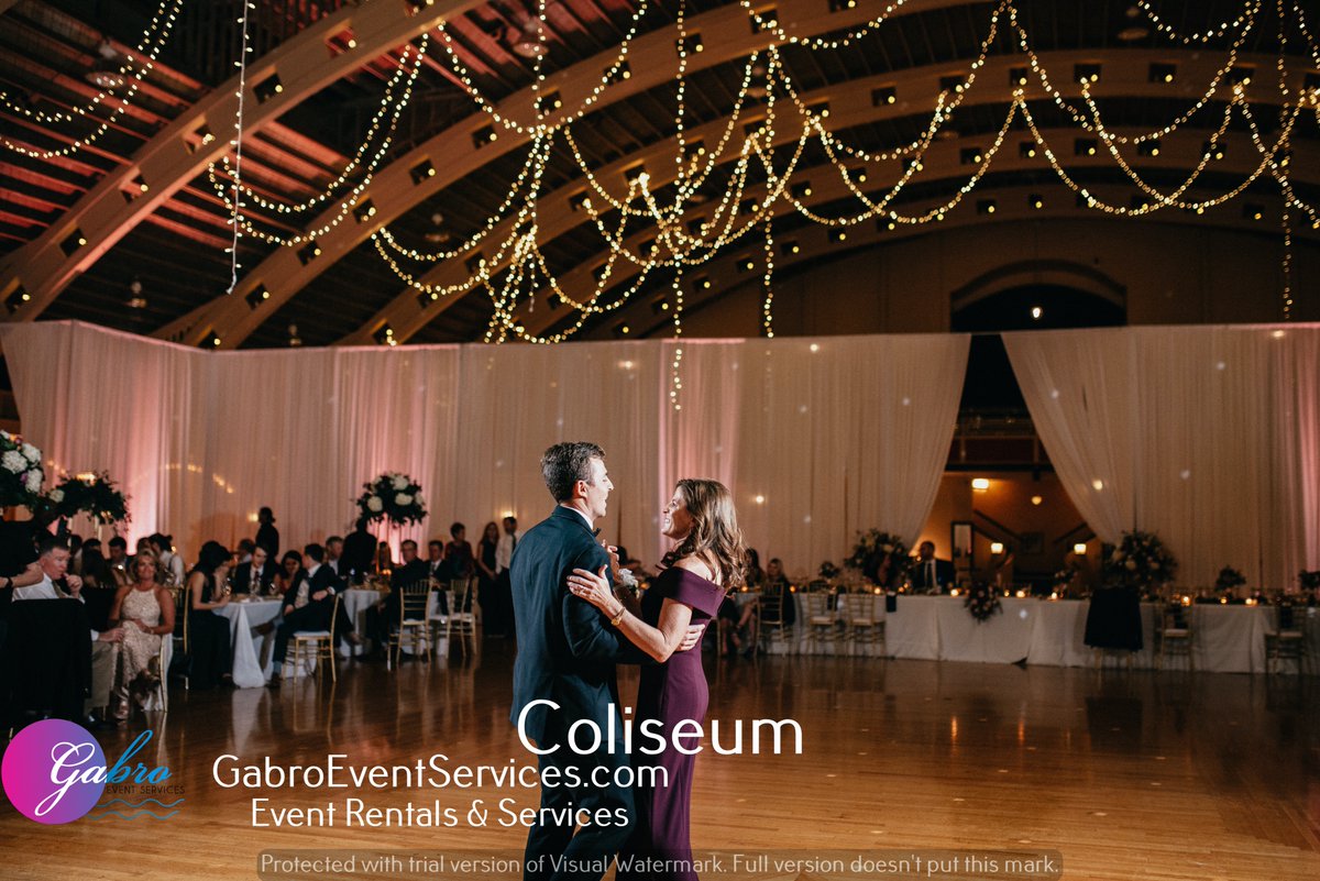 GabroEvents's tweet image. Tammy Waterman with Special Moments Planning emailed us these beautiful photos from McNeile Photography. 
Planner: Special Moments Planning, Tammy Waterman
Photography: McNeile Photography, Arron + Chanel
Florist: The Bride's Bouquet, Debbie and Bill Welch