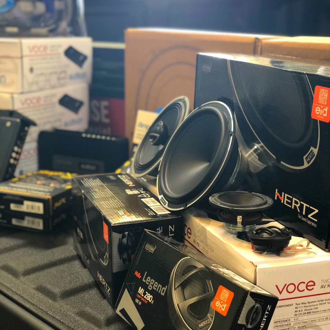 Just another day in our "office"! Can't wait to get this installed! 
-
-
-
#cca #columbuscaraudio #caraudio #system #hertz #jlaudio #audison #speakers