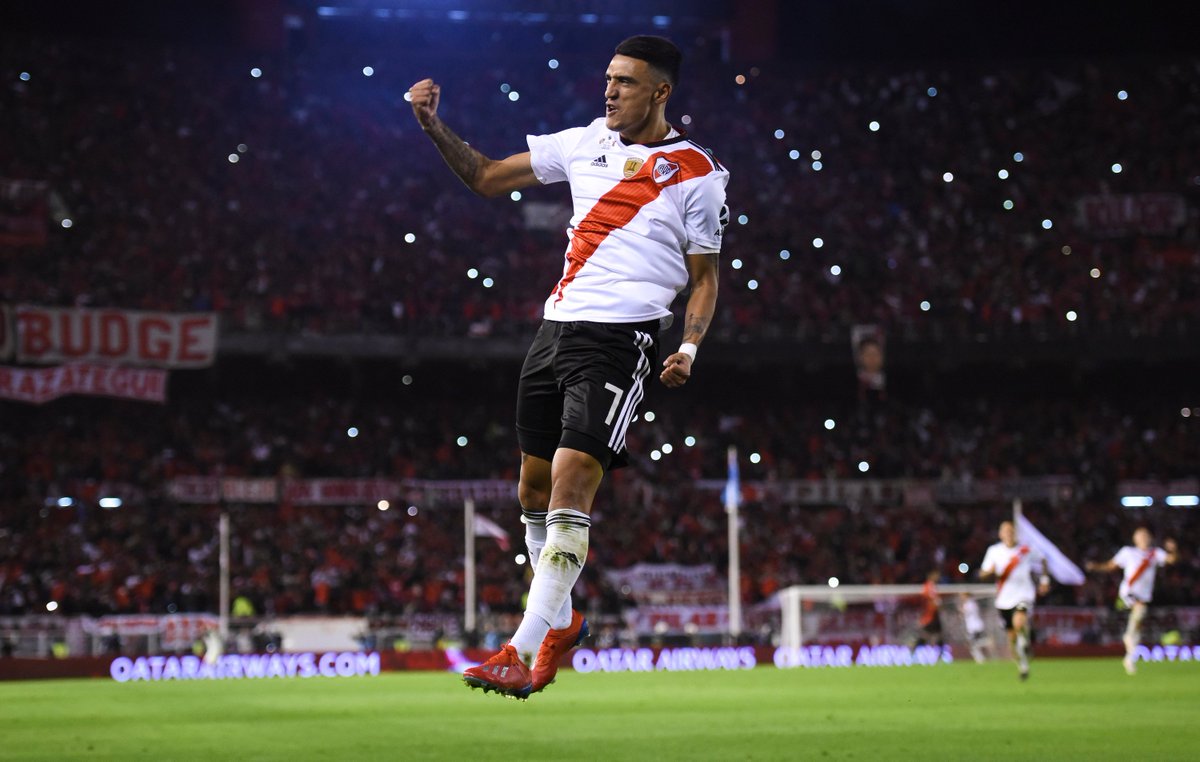 RiverLPM's tweet photo. 📂 #ArchivoLPM 📸Los goleadores para #RiverCampeónRecopa2019: 
⚽️🧠 Nacho Fernández
⚽️🐻 Pratto
⚽️👂 Suárez https://t.co/G3ODuWesBd