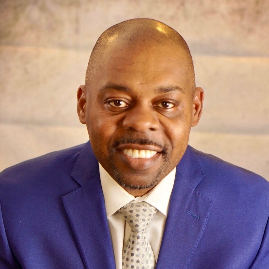 Welcome Yaw Obeng! In a unanimous decision, the Hickman Mills C-1 School District Board of Education has selected Yaw Obeng, M.Ed., as the next superintendent of HMC-1. Read more here bit.ly/3gDMkr2  #HMC1Together