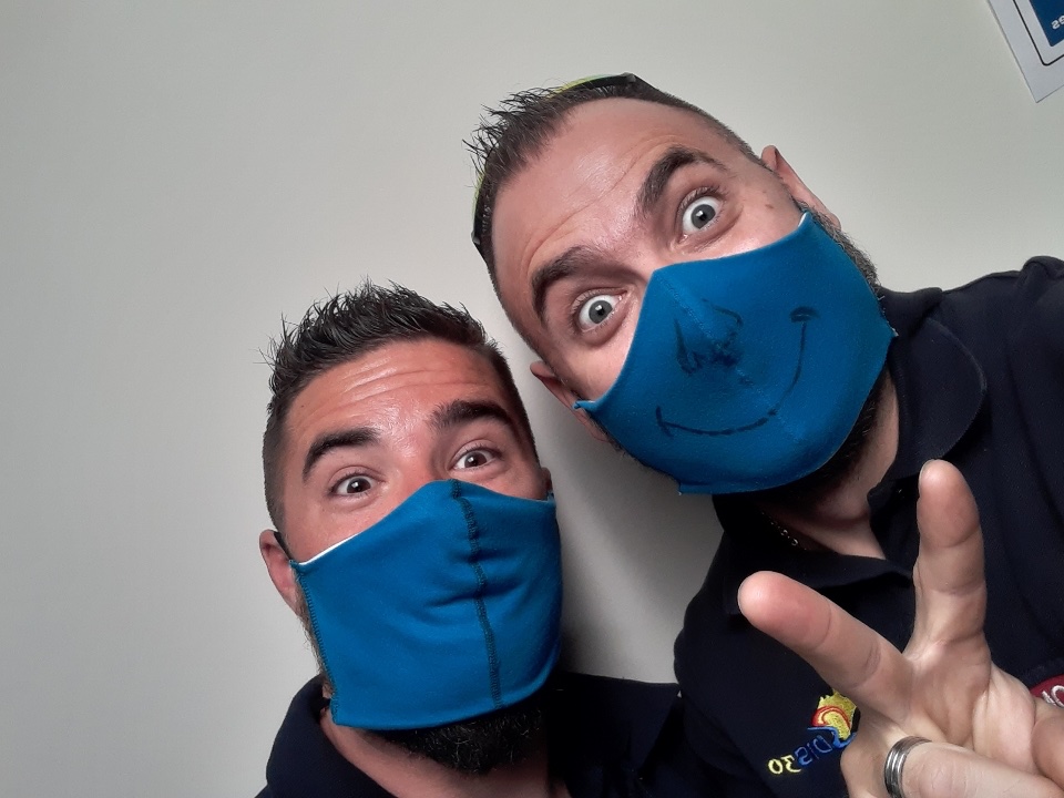 Les #FrerosODP ont une pensée en ce week-end qui aurait dû être une belle fête au <a href="/FestivalODP/">Festival ODP Talence</a> pour nos pupilles. Nous reviendrons tous plus fort 💪 en 2021 pour notre famille des <a href="/PompiersFR/">Pompiers de France</a> et pour voir des sourires sur vos visages. 
En attendant, faites attention à vous 😷