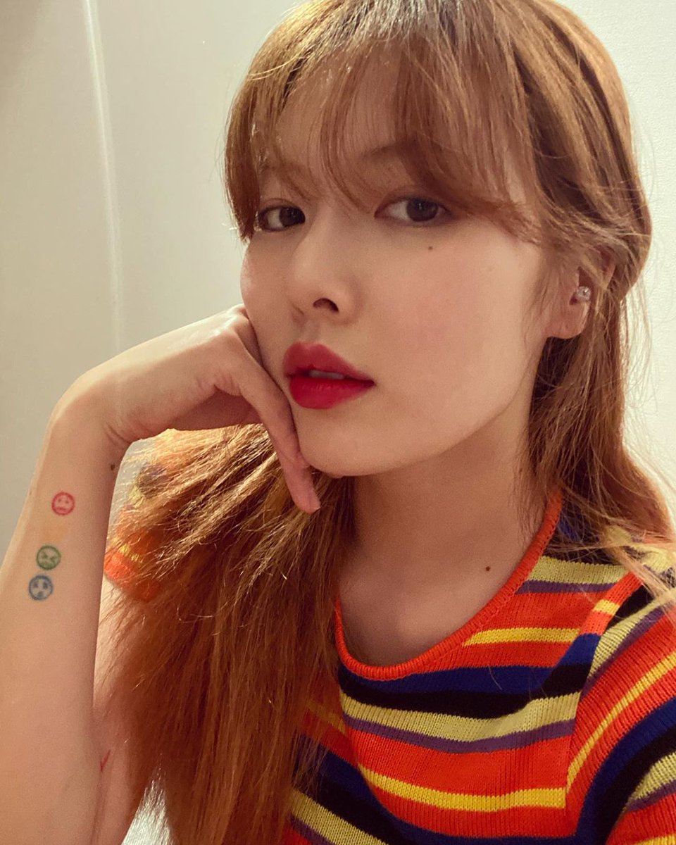 Hyunaforyou's tweet photo. [#FOTO] Atualização no Instagram de HYUNA [31.05.2020]

Cr; hyunah_aa;
Tags; #HYUNA; #현아; https://t.co/U1j2rbexis
