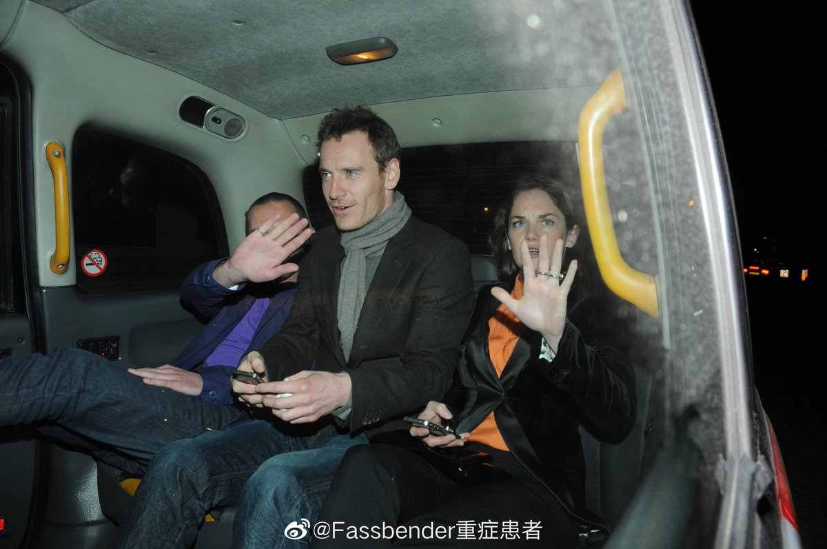 pyero33's tweet photo. London: April, 15 201. Just left the Restaurant 34. In the car....with the Brandon's outfit!#MichaelFassbender
#BrandonSullivan #Shame
#Restaurant 3️⃣4️⃣ https://t.co/5n4AEAMKiC