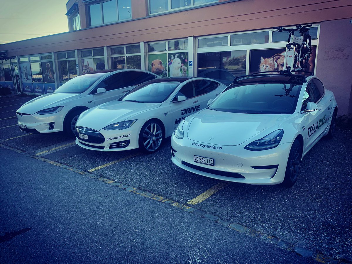 DriveMyTesla1's tweet photo. White White White... X S 3 ..
 by      Drive My Tesla @teslamotors @teslamodelx @teslamodels @teslamodel3 @elonrmuskk @spacex @teslabike.ch @locationtesla @white https://t.co/7WavuDkcC5
