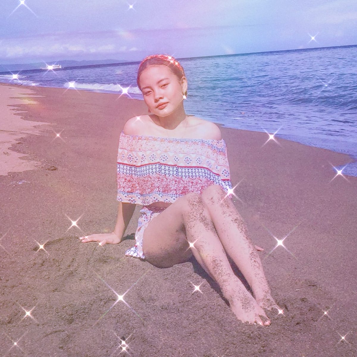 moonshannes's tweet photo. 🌈✨ https://t.co/H6zzv5iwmg