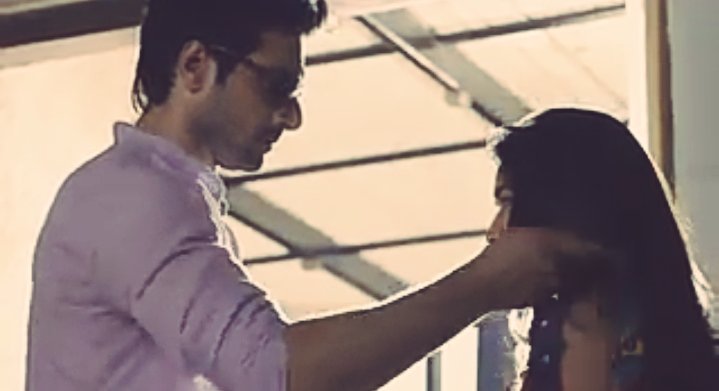 Arjun - samaalke this fall tho #Manmarzian |  #Ardhika