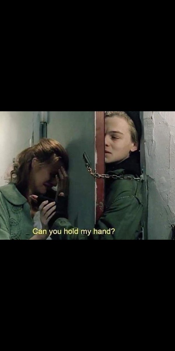 İnsanlar birbiriyle konuşurken ne demek istediklerini asla söyleyemezler. Başka bir şey söylerler ve senden yalnızca ne demek istediklerini anlaman beklenir..