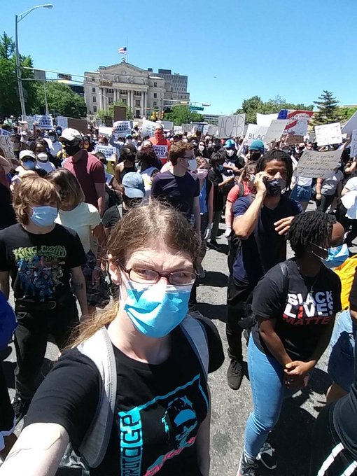 What an experience. https://t.co/rJ1mXm2MkJ<a href="/tag/kik"class="tags"><span>#kik</span></a><a href="/tag/kikshutdown"class="tags"><span>#kikshutdown</span></a>