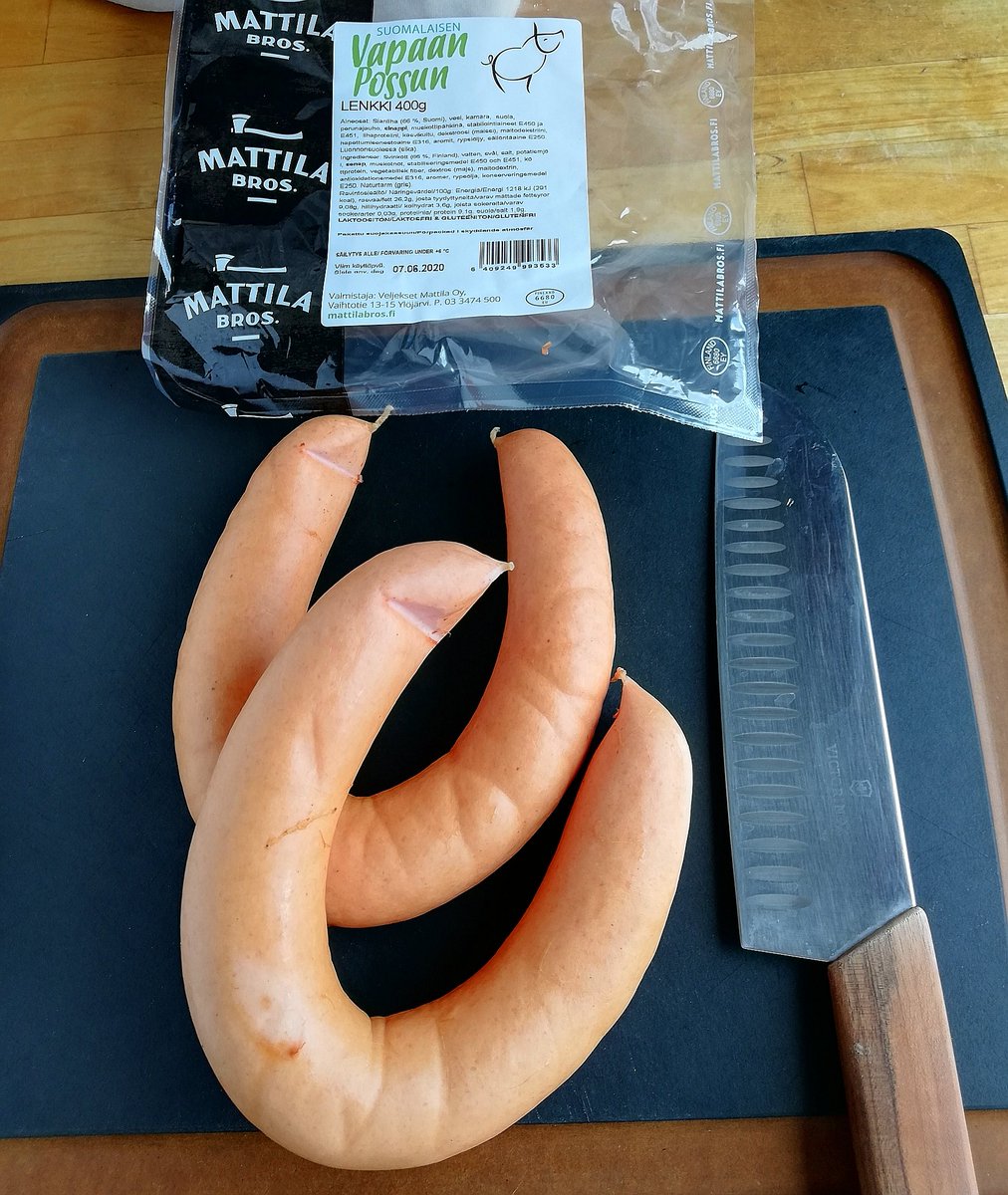 Saatu ilmaistuote @mattilabros Vapaan possun lenkistä tänään makkarapataa. Kurkkaa instaan.