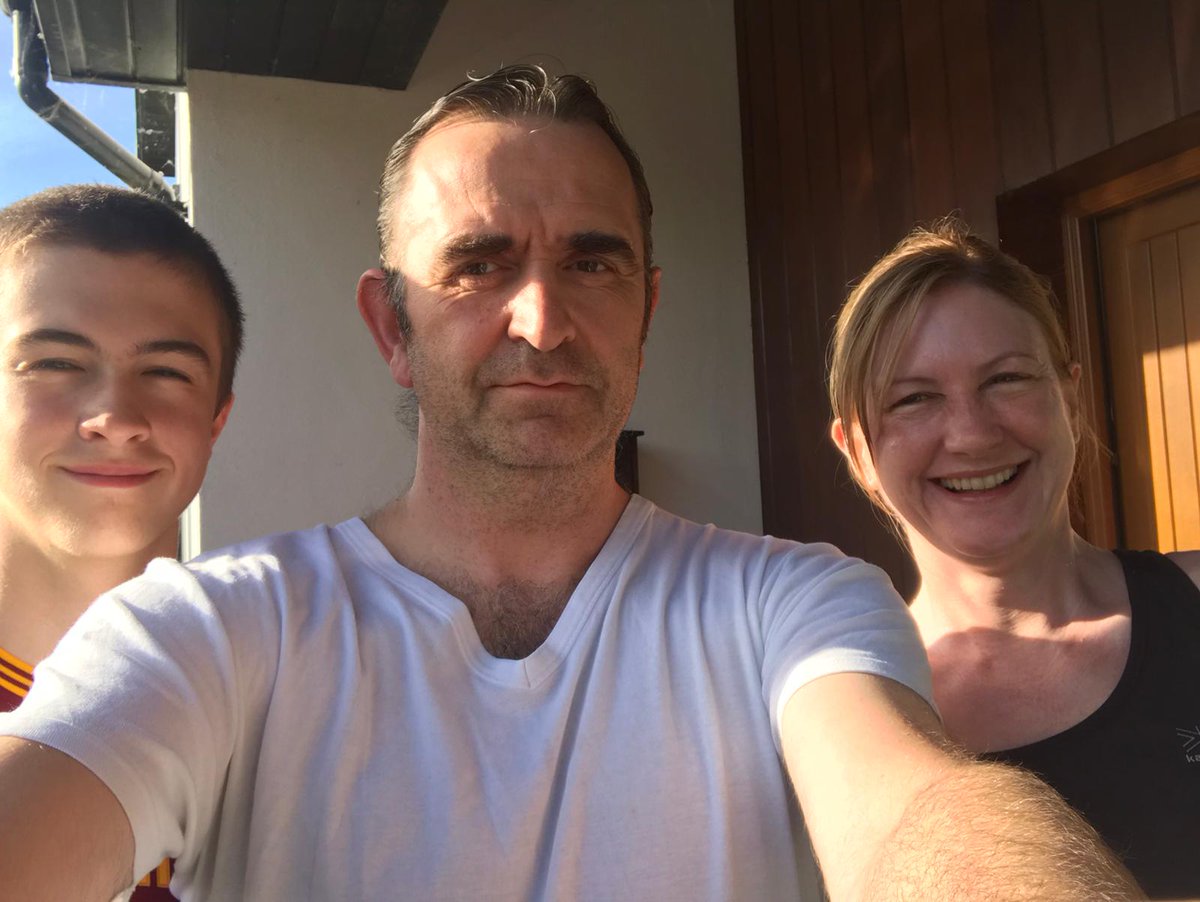 SueBurnsDTN's tweet photo. #run4pieta #DIL2020 #dilsunriseappeal @ScreenGAA run done on a hot sunny night 😎 cold beer time 🍺 https://t.co/uiFT794Zlw