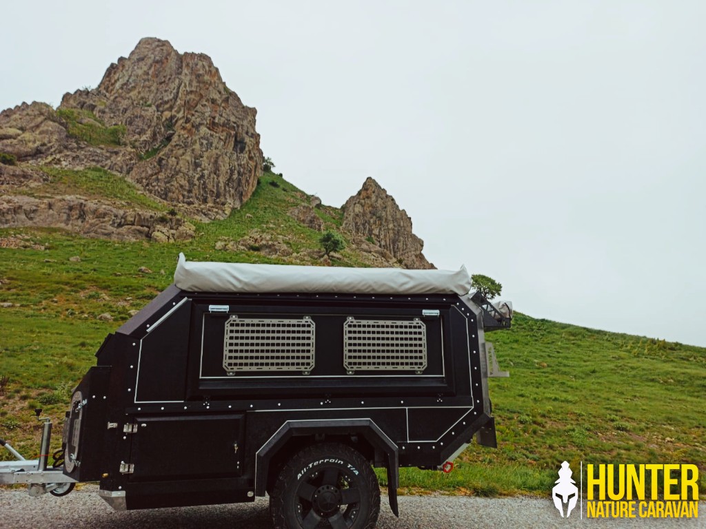CaravanHunter's tweet photo. #karavandahayatvar #karavanyapımı #karavanlageziyoruz #karavanhayatı #karavanturkiye #karavandayasam #konya #kocaeli #ankara #istanbul  #izmir #turkey #doğa #offroad #offroadturkey #camping #caravan #caravanlife  #camp #gezgin #travel #doğa #çadır #photoofthedays #foto #dizayn https://t.co/QZTTj7q4H2