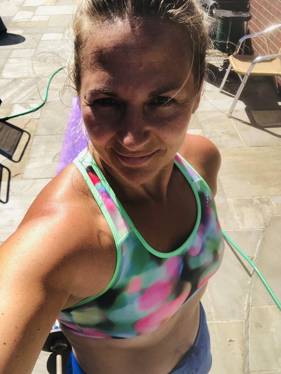 hallhealthfit's tweet photo. Absolute sweat fest this morning but love training in the sun with my little sis by my side (social distancing of course) 😂#downups are not my friend #CrossFit #lifting #SunsOutGunsOut #lockdown @CFSpitfire https://t.co/i8C3BPxGGt