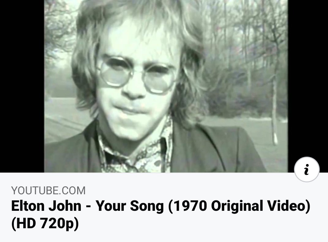 bisanburg's tweet photo. Me estoy volviendo loca o Elton John se parece muchísimo a Ernesto Sevilla en el vídeo de Your Song?
https://t.co/TD27KNVLLZ https://t.co/p3rIqdmKVr