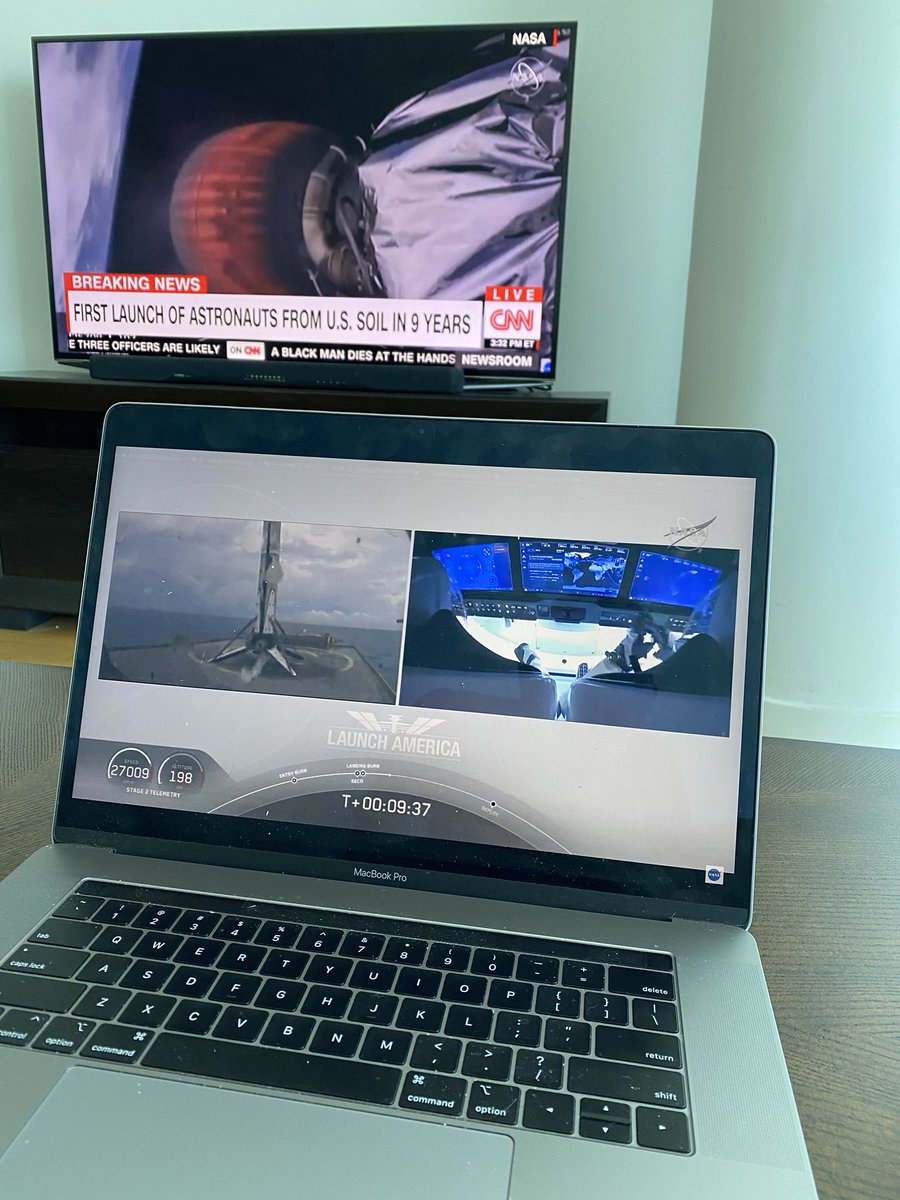 Unbelievable 🤩 <a href="/SpaceX/">SpaceX</a>