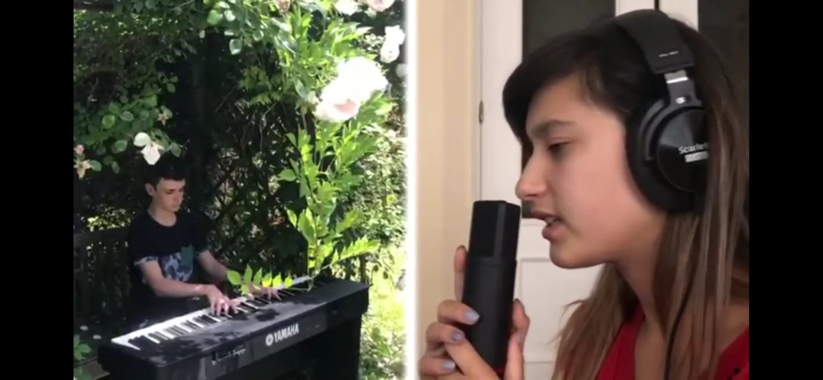 Oier eta Sandra bikoteak irabazi du #Eszena talentu lehiaketako Senior kategoriako sarietako bat <a href="/zeamaysrock/">Zea Mays</a> taldearen #Neguajoandata kantuarekin! Zorionak <a href="/Begonazpiikas/">Begoñazpi Ikastola</a> ikastolako bikote honi!
#harrapazankisindahouse
#harrapatuzureaukera