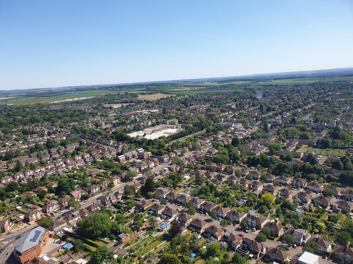 EMDoc_AB's tweet photo. #AngliaTwo crewed up with @GarySpitzer today providing care alongside @EastEnglandAmb - some amazing weather + views along the way too! ๐ #viewfromthecrew https://t.co/KnWtT3xZtp