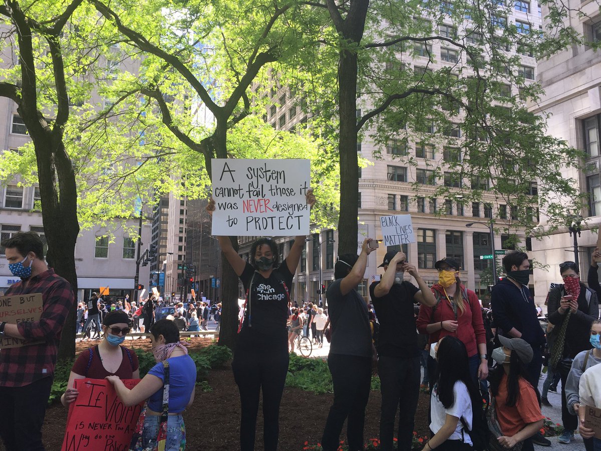 #chicagoprotest next to the famous Picasso sculpture in Daley Plaza #GeorgeFloydProtests