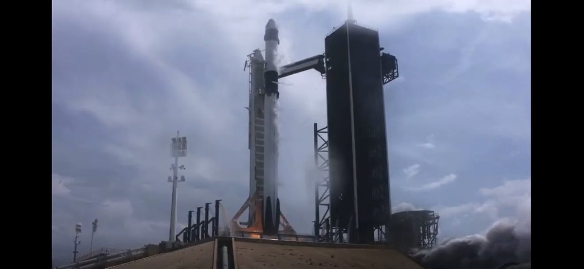 inworldsolution's tweet image. Estados Unidos haciendo historia 🇺🇸🇺🇸🚀🚀🚀 Congratulations for the launch America 👏🏻👏🏻👏🏻👏🏻👏🏻 #spacex #nasa