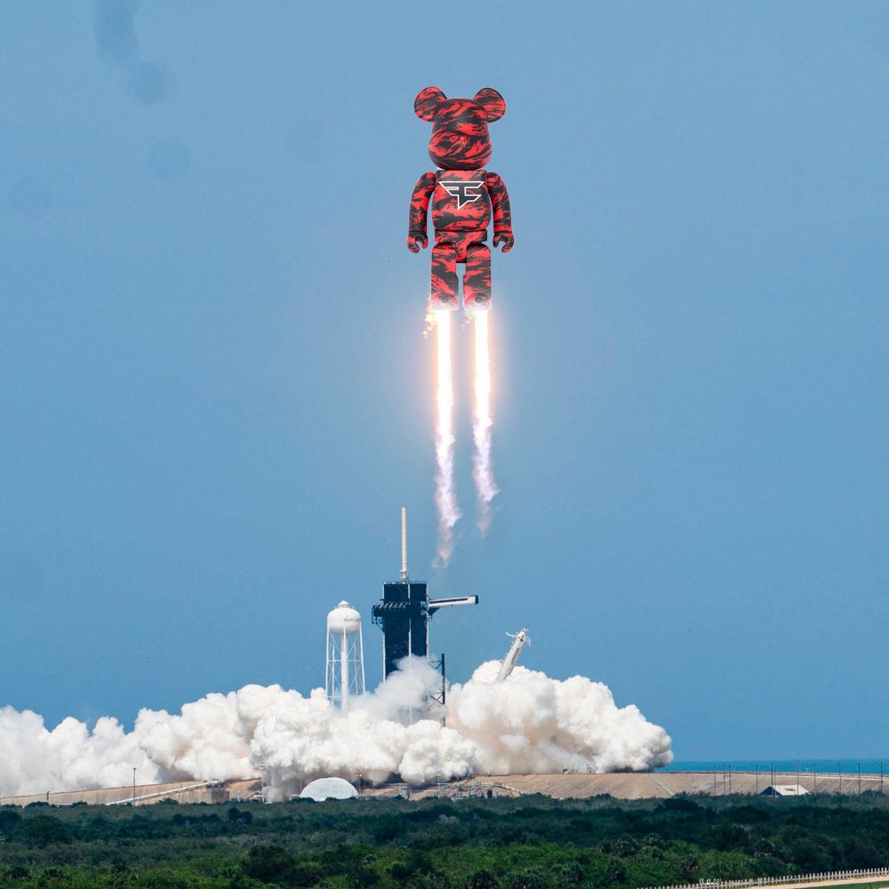 bearbrick nasa