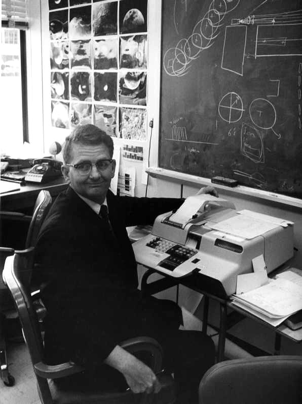 Archivio Storico Olivetti tweet media