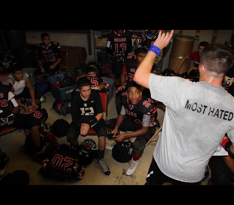 jlearyyy's tweet photo. We need this on TL! I feel like I’m not really qualified to speak but god bless Bergenfield for what I got to do with this group. This group made me so socially aware and made me mature as a man. I got to see that the playing field isn’t equal and it needs to be addressed. GROWTH https://t.co/iBgkBGoJNe