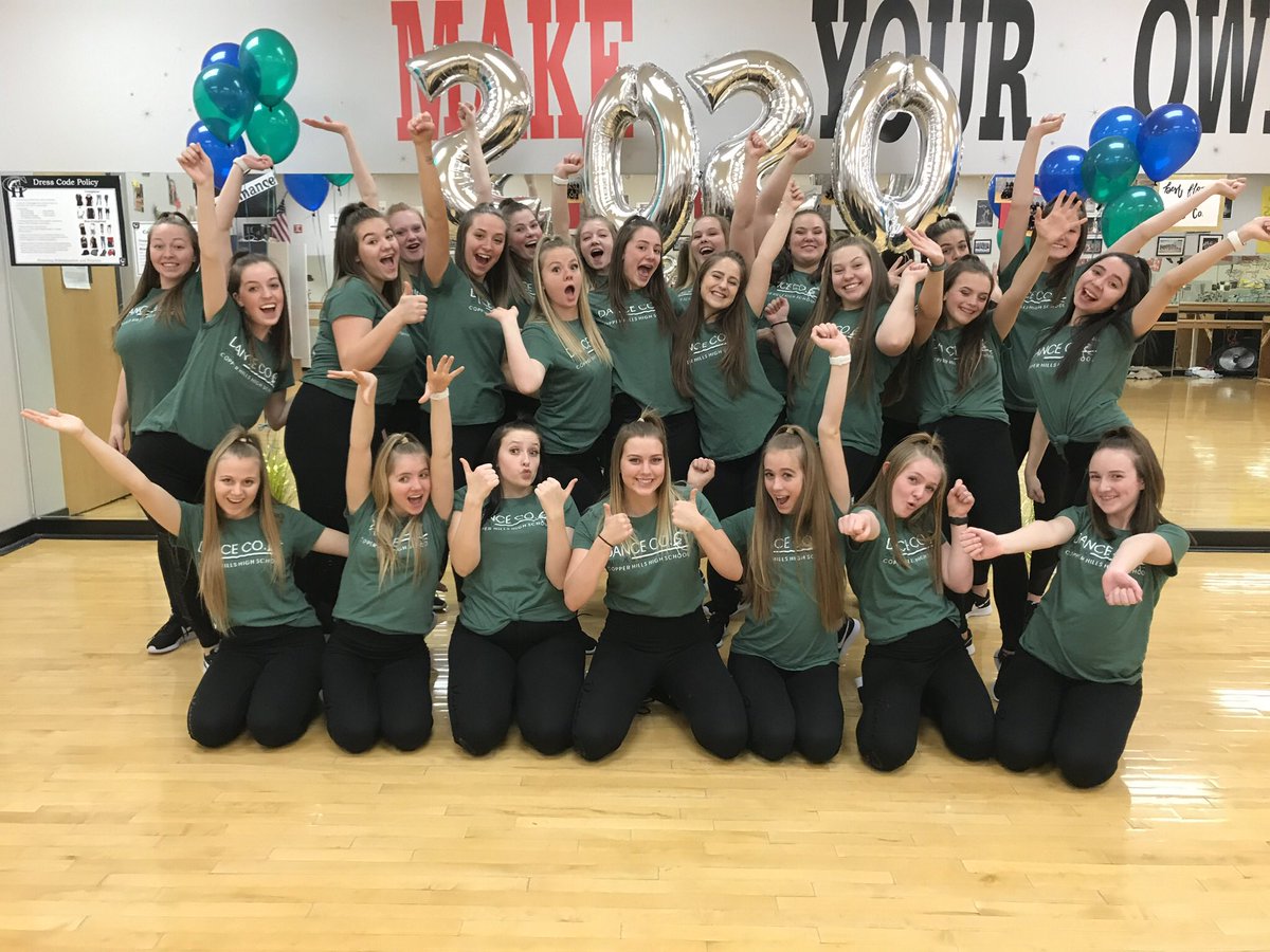 CopperHillsDC's tweet photo. Mini Clinic Fun!!💚💙🐻✨ https://t.co/sReAX1pmDE