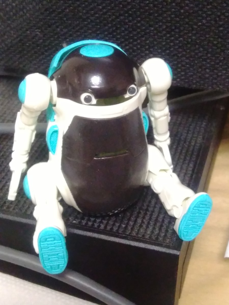 シィ على تويتر そう言えば ダン君も出来ました でもダン君にこの丸い耳は可愛過ぎるかも 3枚目が耳を仮どめする前の状態 耳ありも見慣れれば大丈夫かもしれないけど 色合い的にダン君はカッコイイのが似合うイメージ メカトロウィーゴ