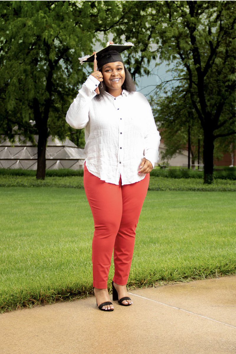 Taquasha_'s tweet image. God is within her, she will not fail; Psalm 46:5   
Bachelors Degree in Health Services Management with a minor in Health Education. I am a First Generation Student, I’ve Graduated w/ honors &amp;amp; I graduated DEBT FREE . #MBALOADING stay tuned 😊