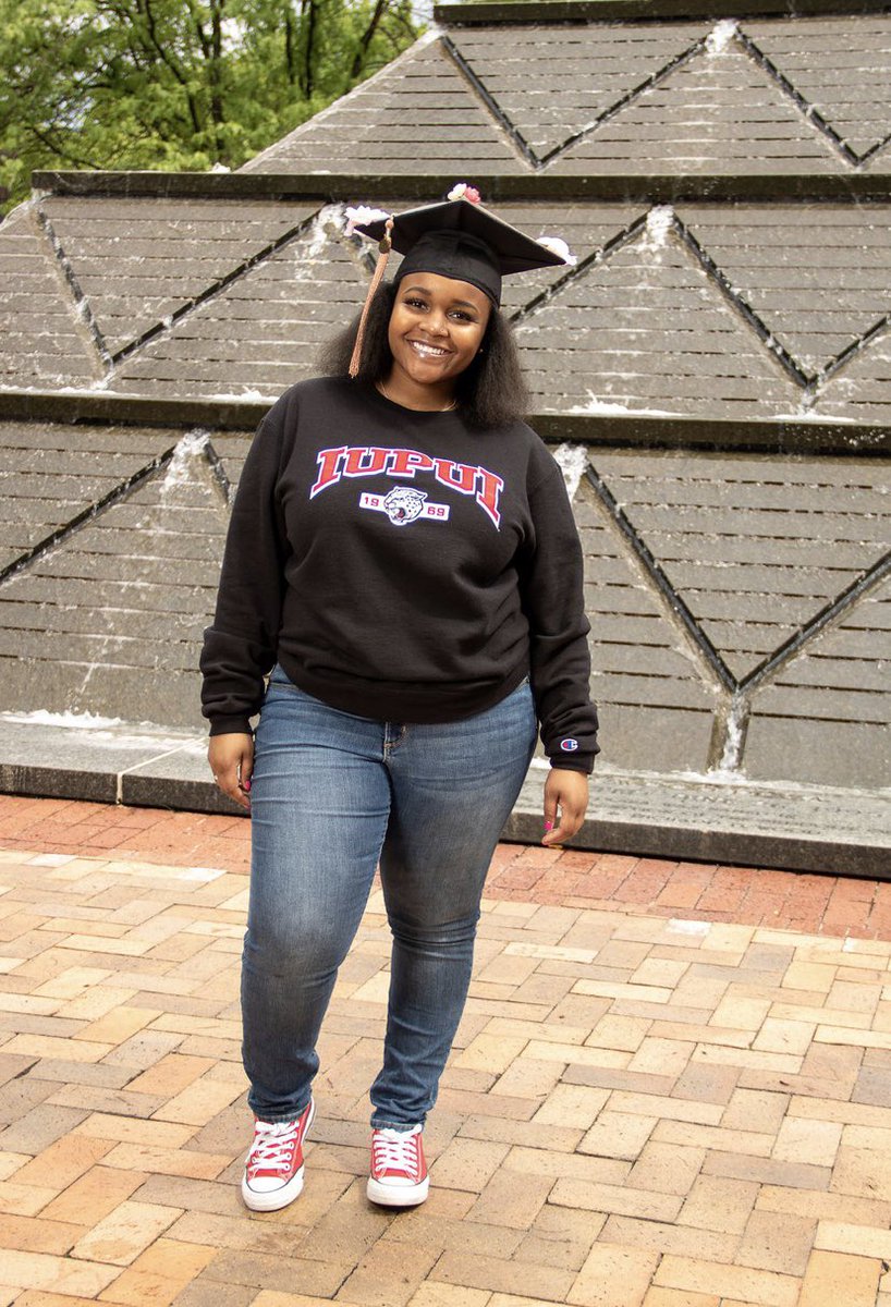 Taquasha_'s tweet image. God is within her, she will not fail; Psalm 46:5   
Bachelors Degree in Health Services Management with a minor in Health Education. I am a First Generation Student, I’ve Graduated w/ honors &amp;amp; I graduated DEBT FREE . #MBALOADING stay tuned 😊