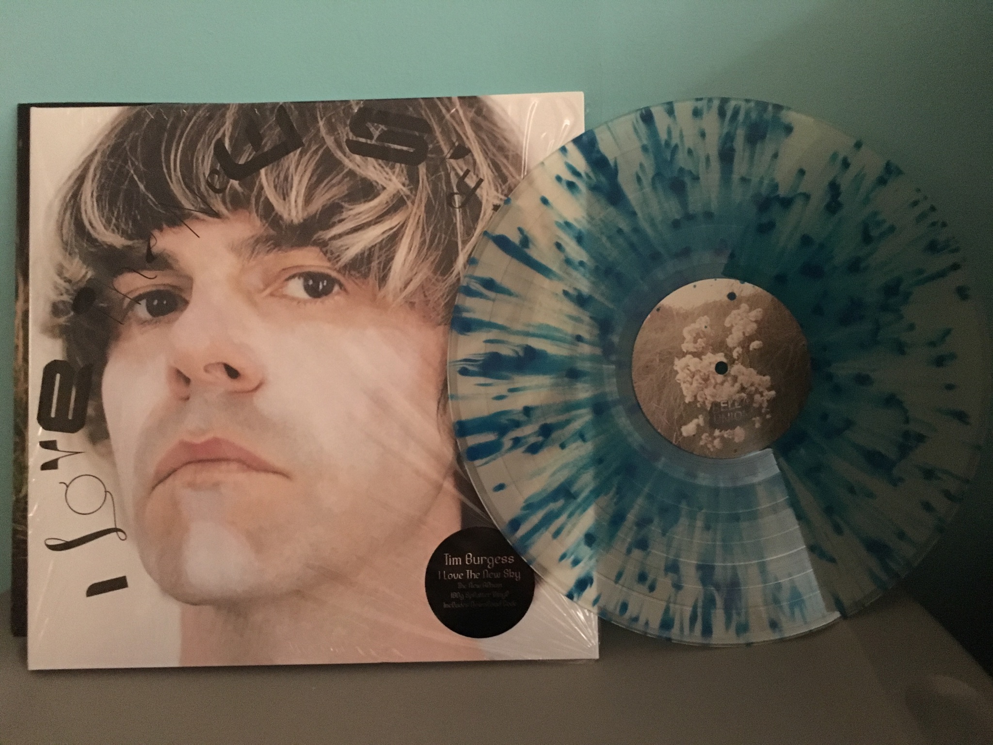  Happy, Happy Birthday Tim!!  Hope you had a nice one.  A present came for me on your day:) 