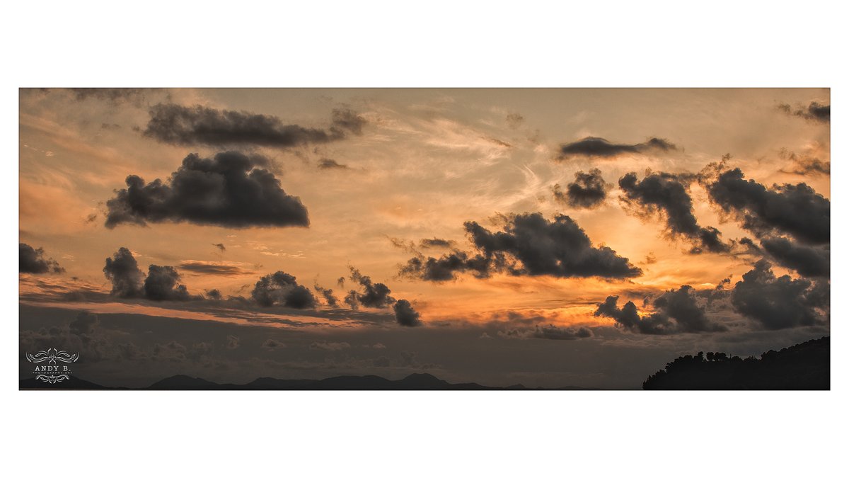 #landscapephotography #NationalGeographic #greece #plataria #nikonphotography #sunsetphotography #clouds #andybphotographyart #instastory #beauty