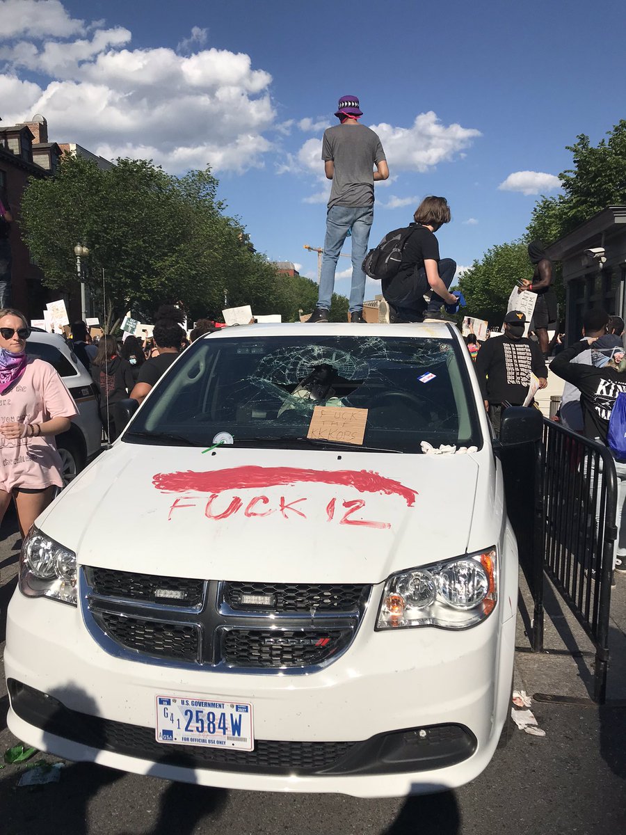 UPDATE: It's 5:41 p.m. and law enforcement has regained control outside the White House.I estimate the crowd of civilians is around 500 strong right now.Plastic bottle, clothing, protest signs, even an apple are strewn on Pennsylvania Avenue, behind the police line.