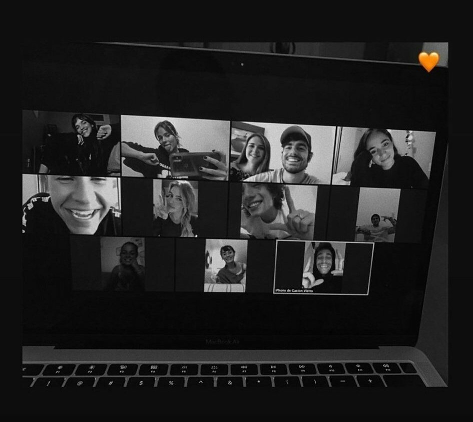 ayyyyy me muero de amor con mi elenco tóxico.💖