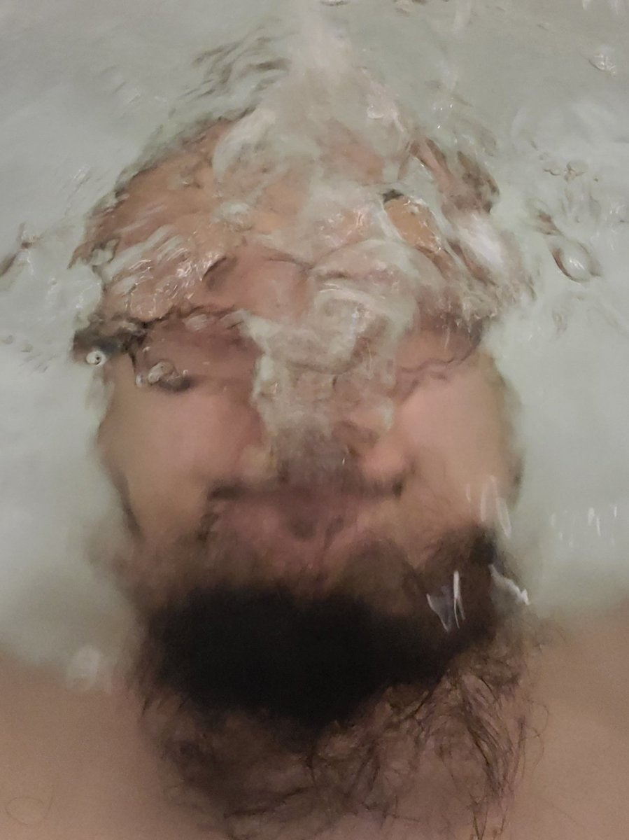 higenjin's tweet photo. ワタクシがフォロバする理由は、人に見られたくないけど個別に伝えたい事がある人もいるからッス。
そのためにDMを開放してますので、なにか伝えたいとこがある人は気軽に送ってきていいからねー
忘れて既読スルーした時以外は全部返信してっから✌
↑ごく稀に例外あるけど
　↑上の指示でスルーとか爆 https://t.co/hz8BwbRF9B