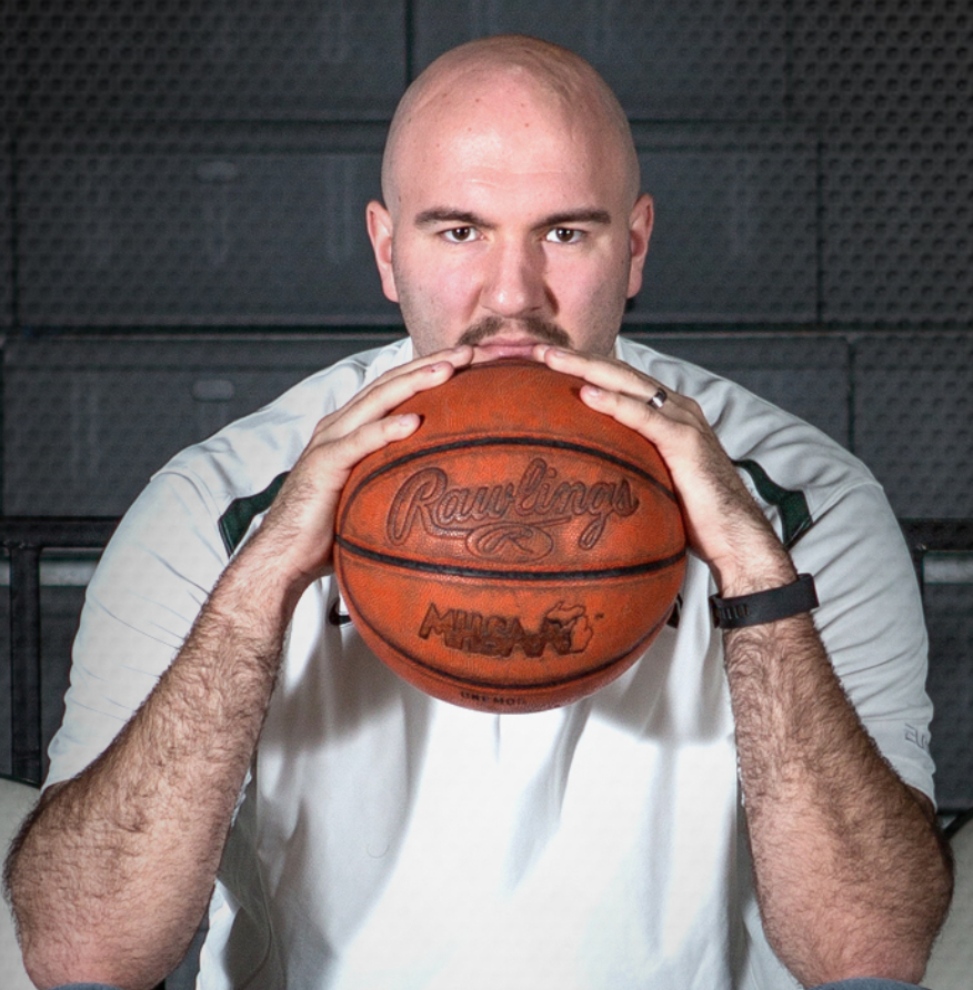 sidelineposts's tweet photo. Read the story of the first Division 1 college basketball player with Autism and how he found himself playing in the Final Four. 

READ HERE: https://t.co/RUSgFHW5tY https://t.co/JlBhkeKjmg